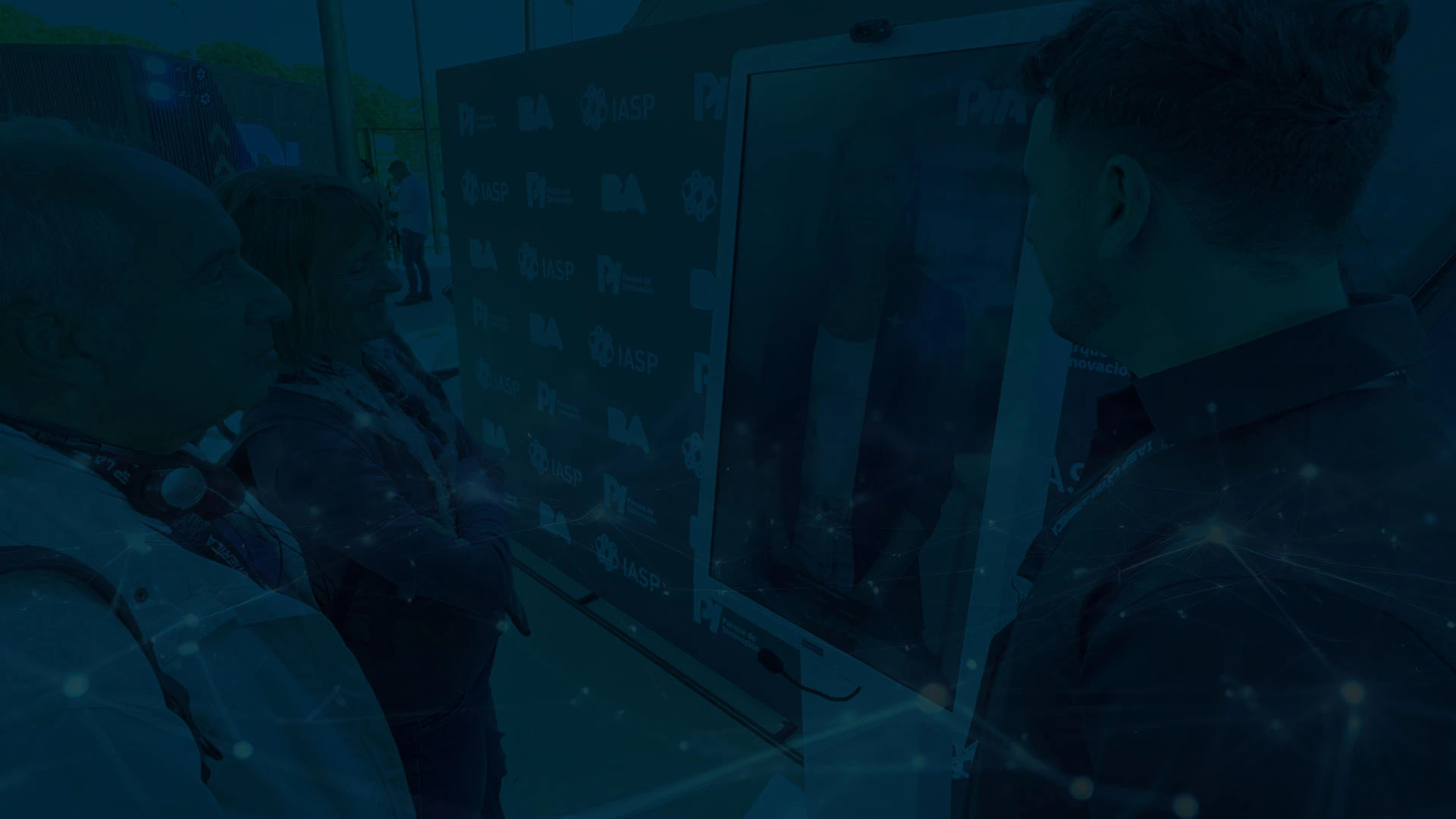 Nuestro equipo trabajando en soluciones digitales innovadoras